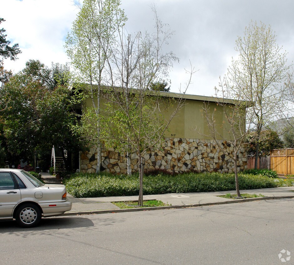 517 Fitch St, Healdsburg, CA 95448 Apartments in Healdsburg, CA