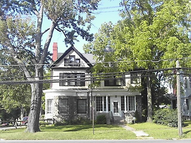 Primary Photo - 300 High St