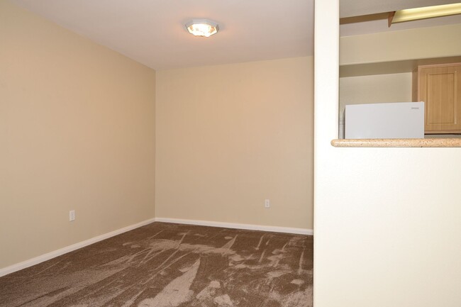 Foto del edificio - Beautiful 1 Bedroom Home At Coronado Palms!