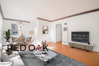 Building Photo - 436 Normandie Pl