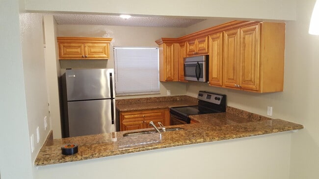 Building Photo - 1440 Windorah Way