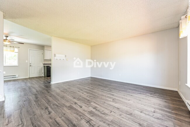 Building Photo - 4640 S Garrison Street, Denver, CO 80123