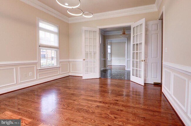 Foto del edificio - 4303 Evergreen Ln