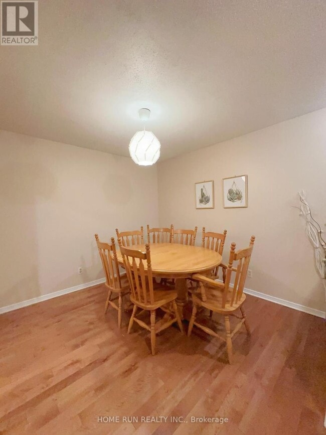 Building Photo - 113 Stonebriar Dr