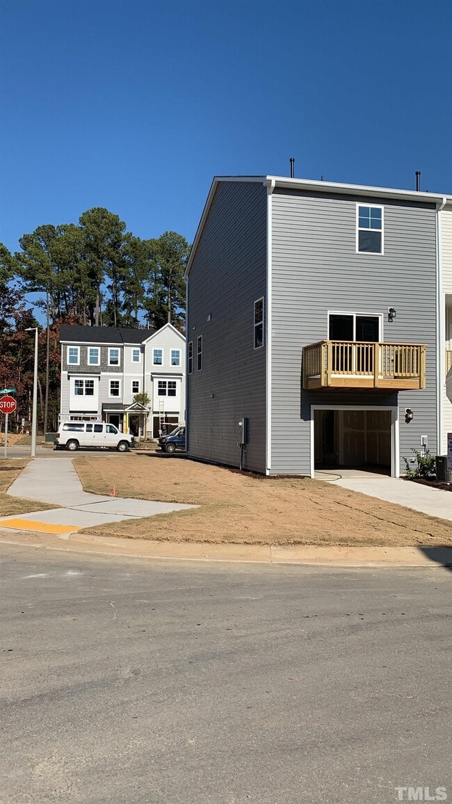 Building Photo - 2543 Laurel Valley Way