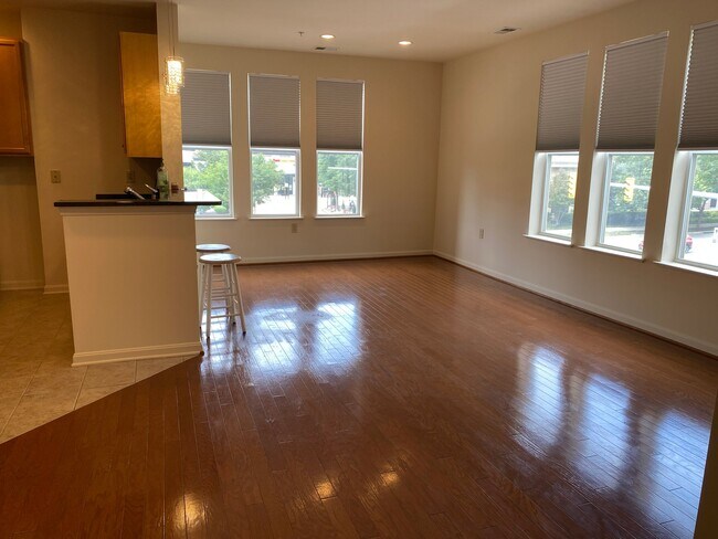 Foto del edificio - 2665 Prosperity Ave