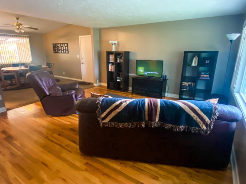 Foto principal - 3765 E Sunnyside Rd