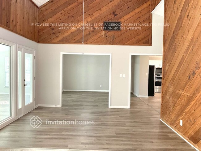 Building Photo - 3142 Wicks Lake Dr