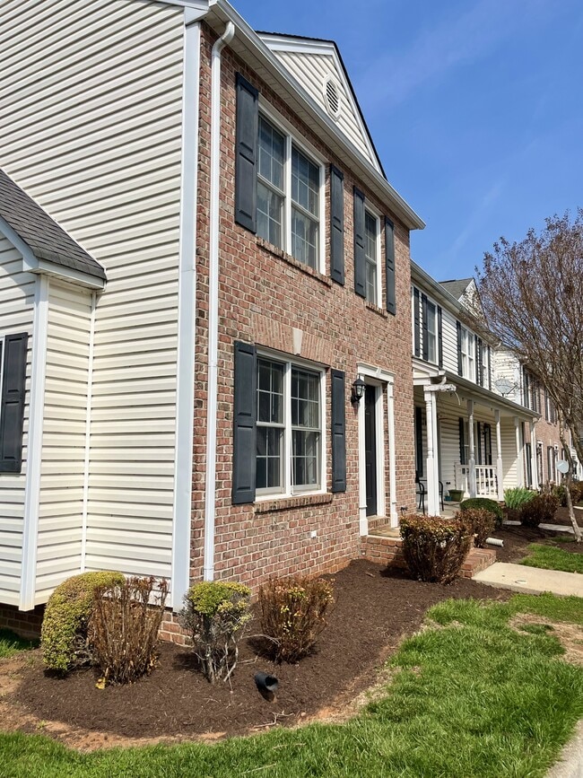 Photo - 525 Northwynd Cir Townhome