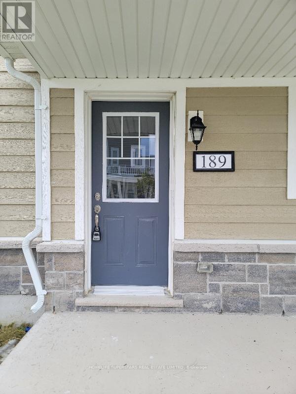 Photo principale - 189 Village Gate Dr