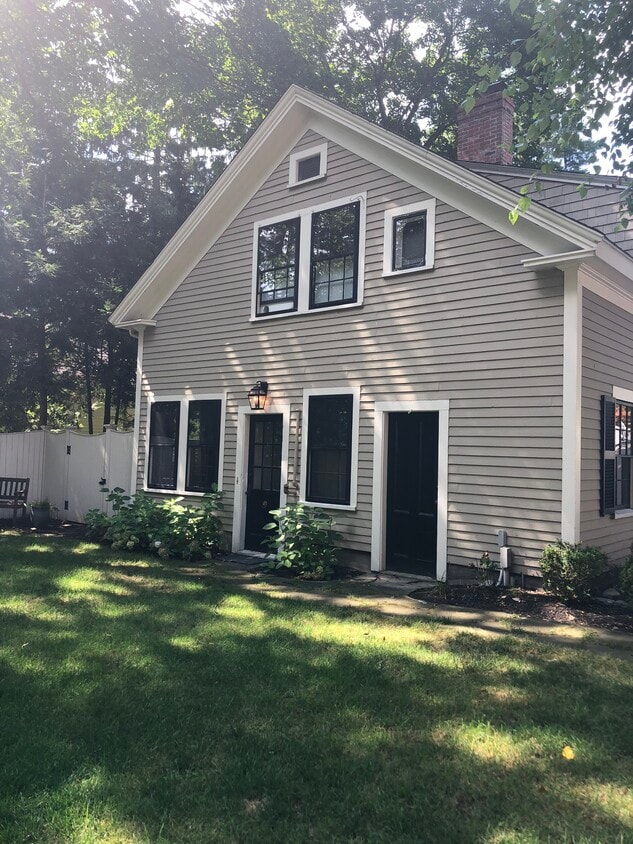 Primary Photo - 31 Abbott Rd