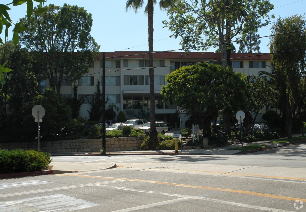 Primary Photo - Alta Vista Garden Apartments