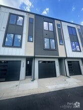 Building Photo - 3228 Riley Ave