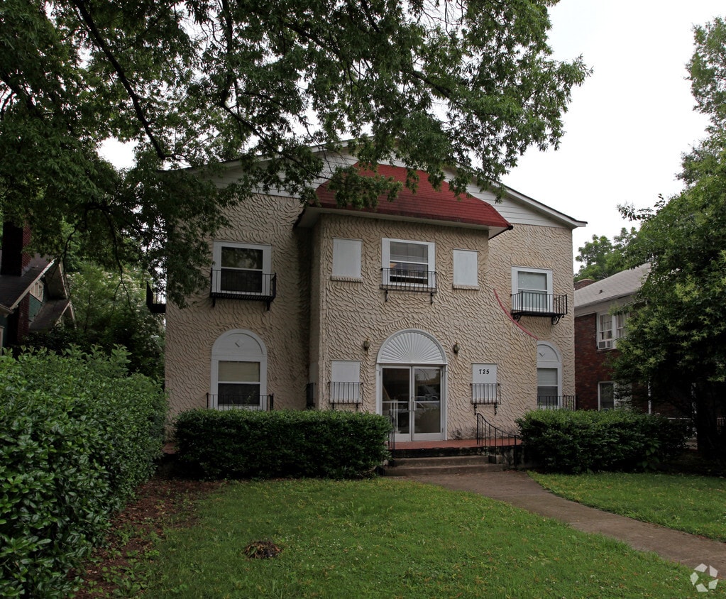 Primary Photo - Cornwall Apartments