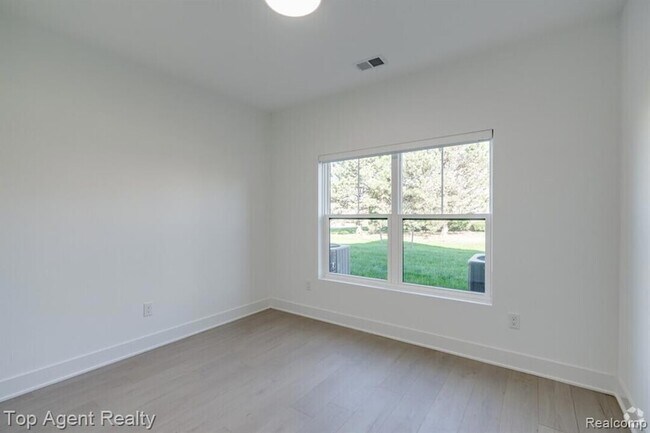 Foto del edificio - 31733 Gabby Ct