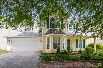 Building Photo - 15476 Stone Hollow Dr