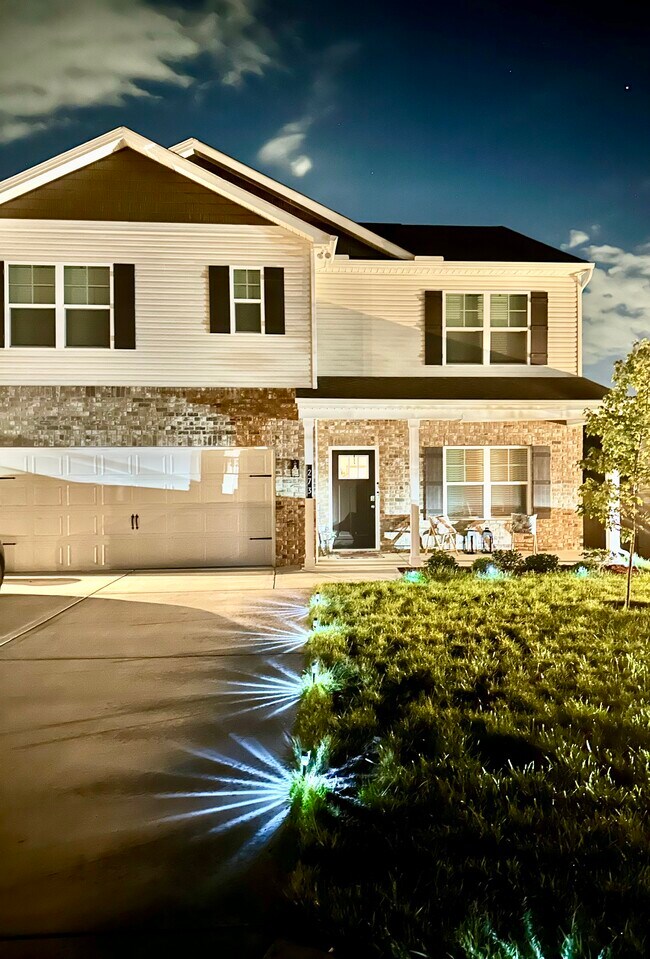 Foto del edificio - 273 Neals Landing Rd