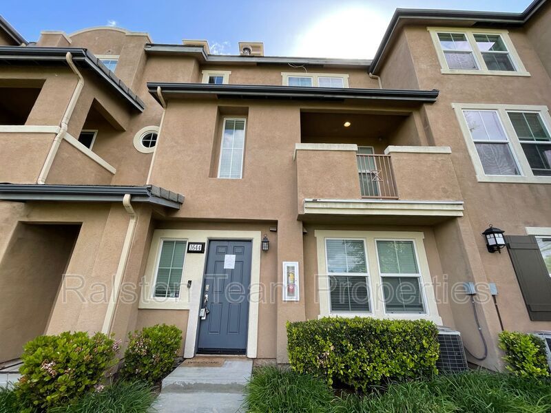 Foto principal - 1644 Burr Oak Pl