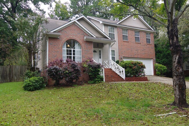 Building Photo - 156 Hunters Trail