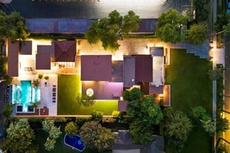 Building Photo - 341 E Monte Vista Rd