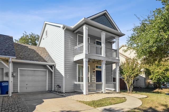 Foto principal - 816 Chickesaw Ln