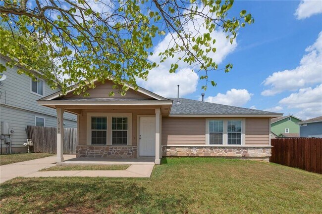 Building Photo - 12108 Lima Dr