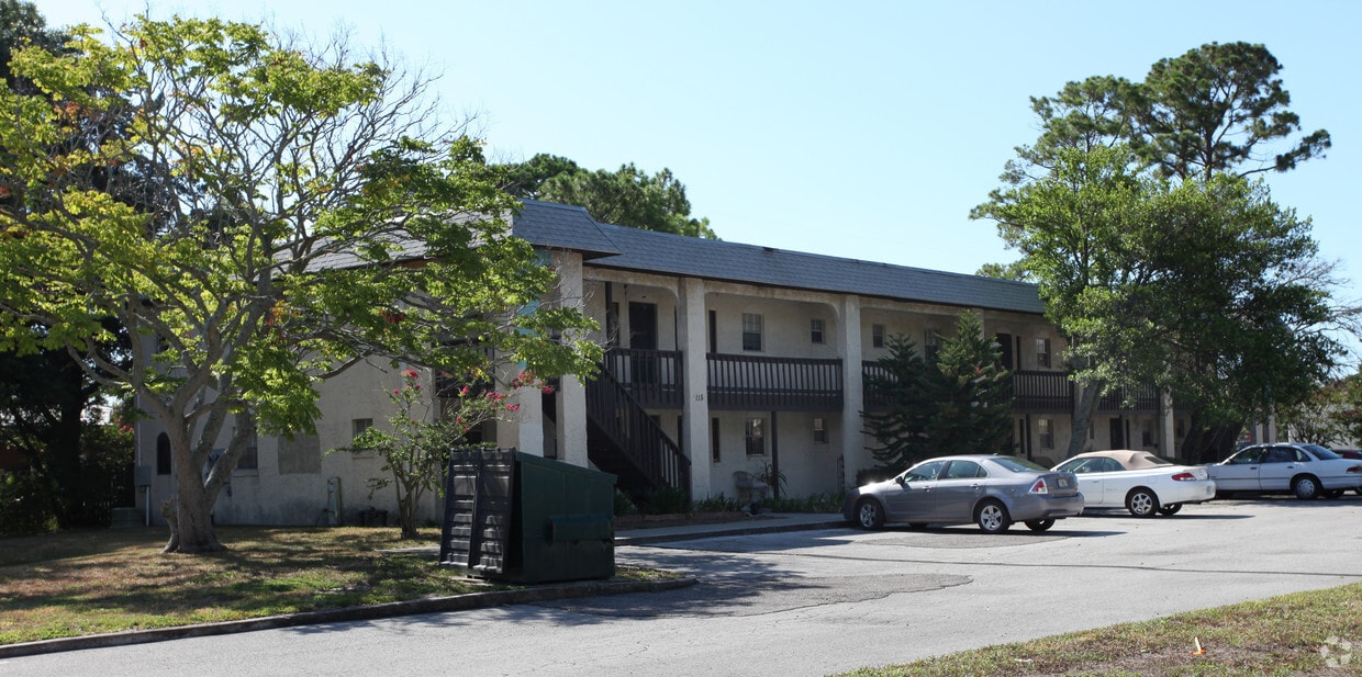 Building Photo - 115 N 11th St