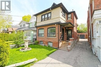 Building Photo - 27 Hiawatha Rd