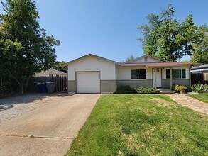 Building Photo - 3596 Mercury Dr