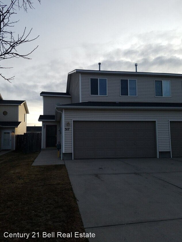 Primary Photo - 3 br, 2.5 bath House - 317 Abby Road