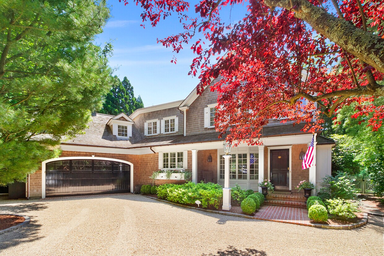 10 Egypt Ln, East Hampton, NY 11937 House for Rent in East Hampton