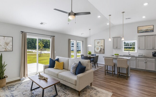 Building Photo - 237 Justify Ave