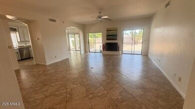 Building Photo - 6707 E Kelton Ln