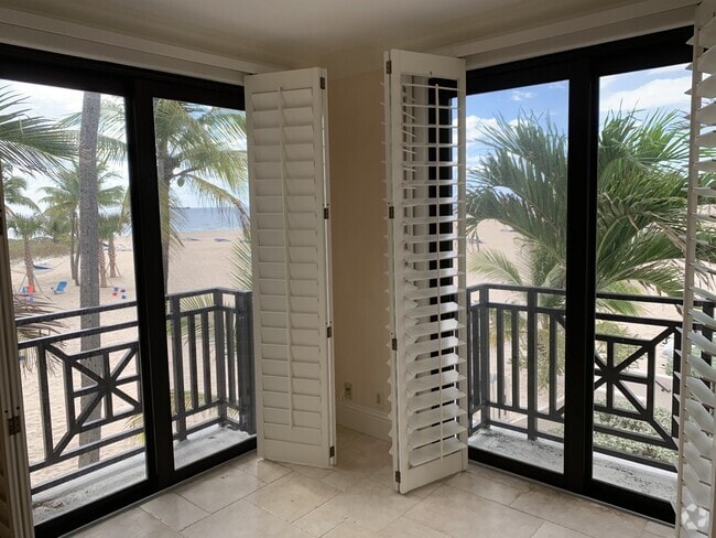 Building Photo - 1566 S Ocean Ln
