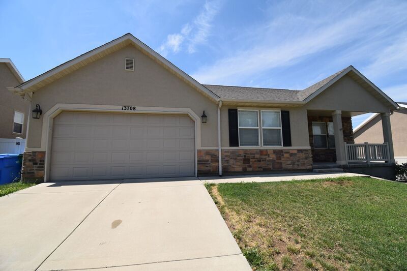 13708 Daggerwing Way, Riverton, UT 84096 House Rental in Riverton, UT