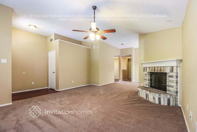 Foto del edificio - 5813 Northfield Dr