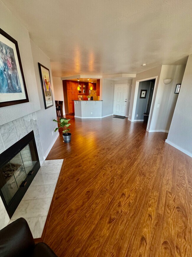 Building Photo - 11395 Affinity Ct