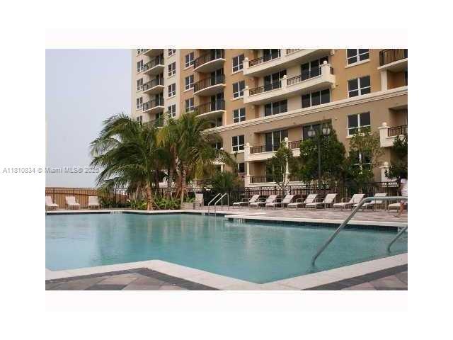 Foto del edificio - 3232 SW 22nd Terrace