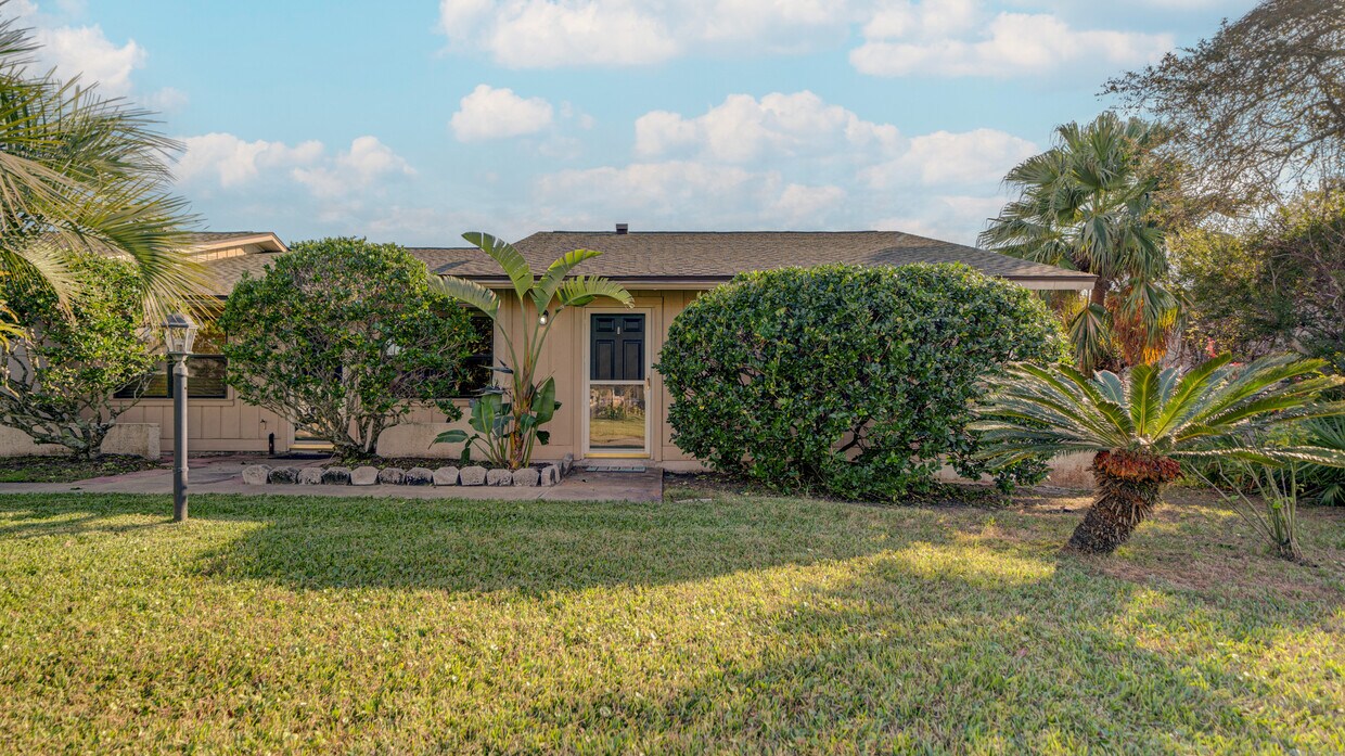 117 Rio del Mar St Unit C, St Augustine, FL 32080 Apartments in St