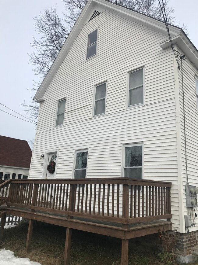 125 Carroll St Unit B, Keene, NH 03431 Apartments in Keene, NH