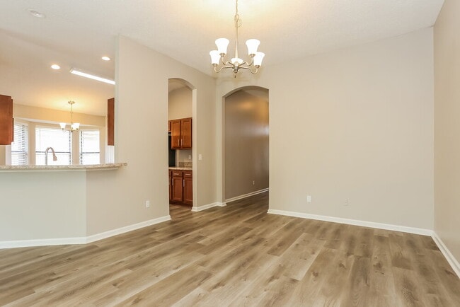 Building Photo - 1560 Beecher Ln