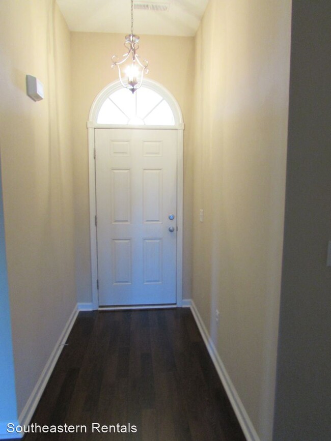 Building Photo - 4 br, 2 bath House - 2320 Tolkien Ln