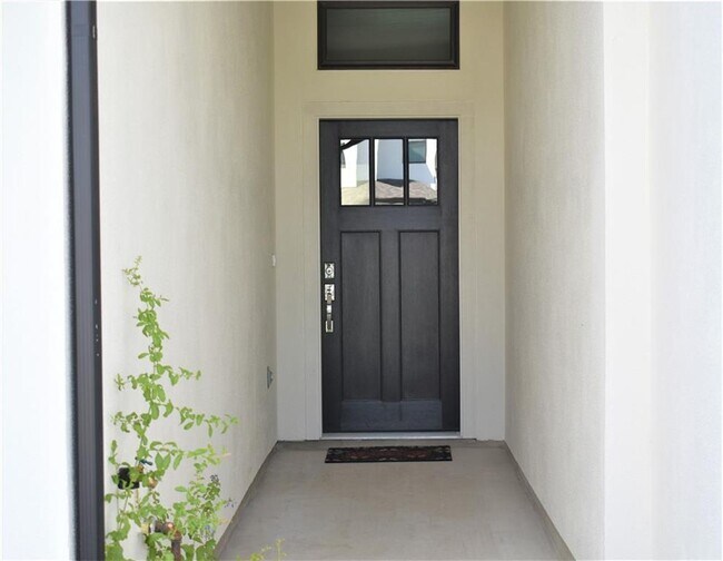 Building Photo - 12409 Maypole Bend