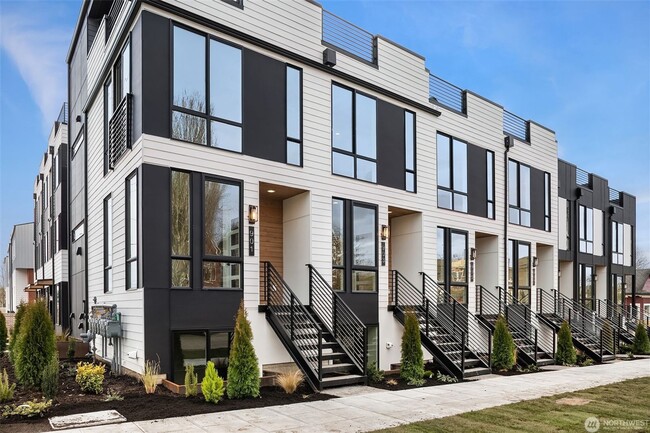 Foto del edificio - Ballard New construction townhome