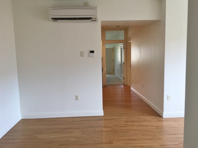 Foto del edificio - 875 Elm St