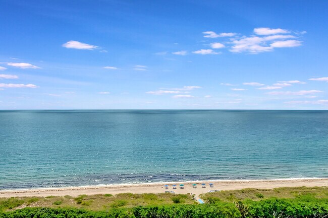 Foto del edificio - 4301 N Ocean Blvd