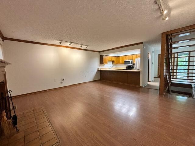 Building Photo - 996 Neil Ave