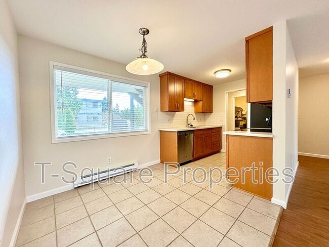 Photo - 325 5th Ave S Apartment