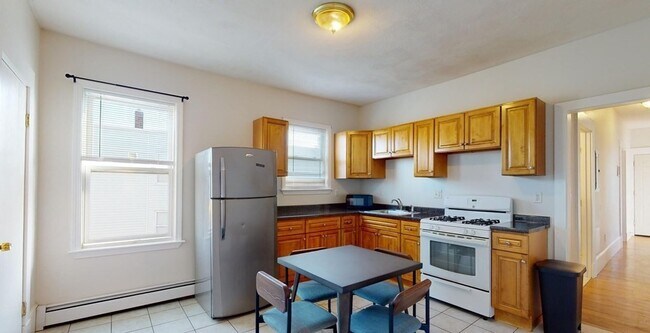 Building Photo - 11 Elder St