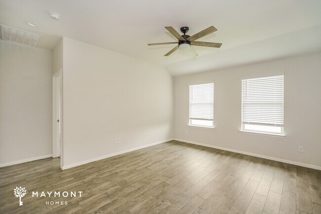 Foto del edificio - 9732 Walnut Cove Dr